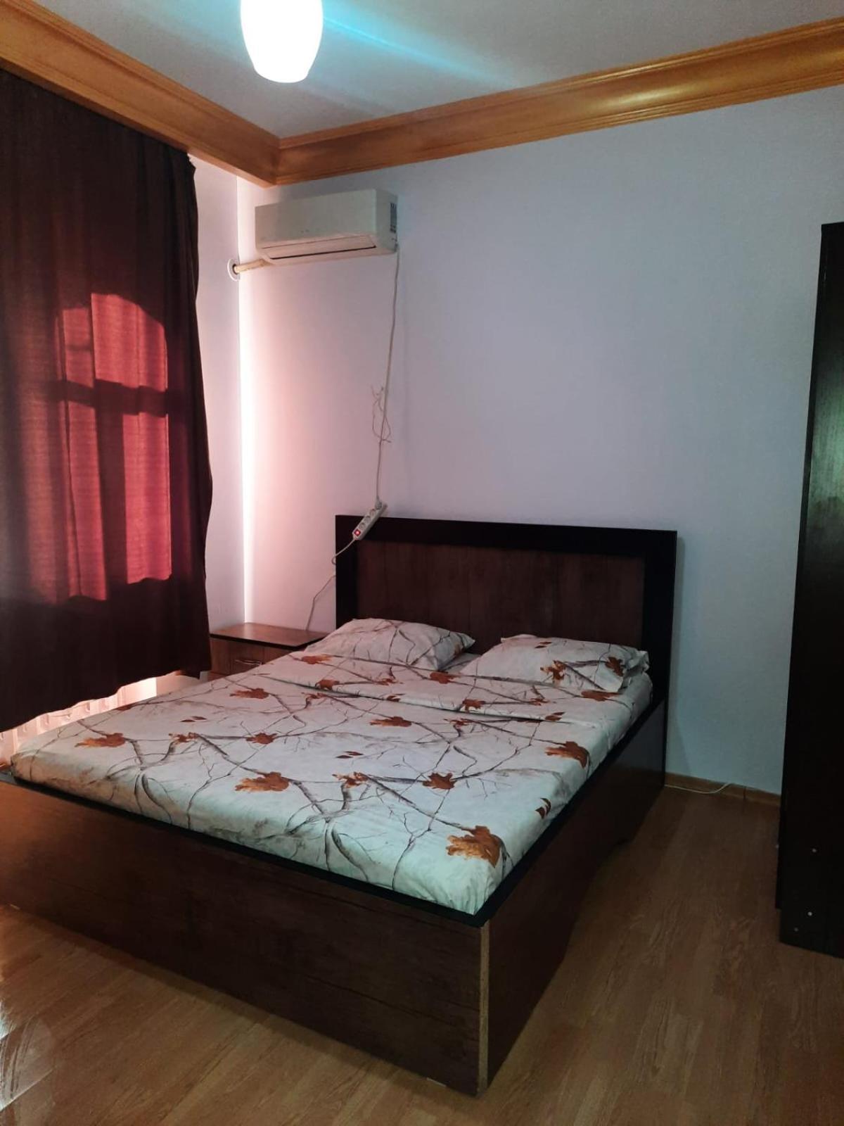 Classy And Cozy Hostel Yerevan Bagian luar foto