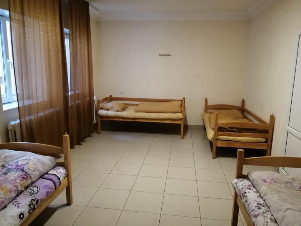 Classy And Cozy Hostel Yerevan Bagian luar foto